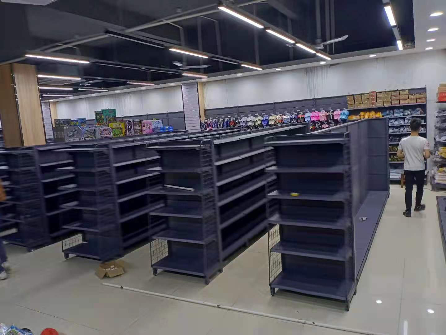 桂林哪家有便利店貨架