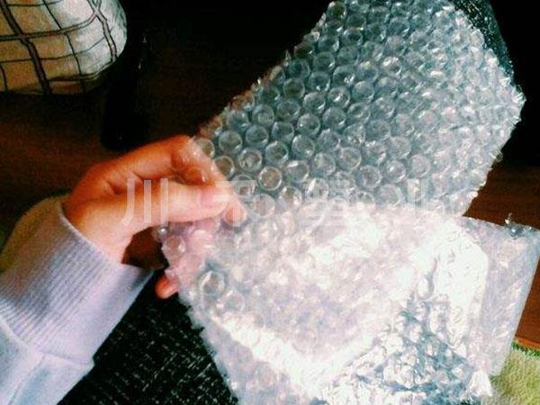 氣墊膜包裝片哪家好  氣墊膜包裝片廠家報(bào)價(jià)  氣墊膜包裝片