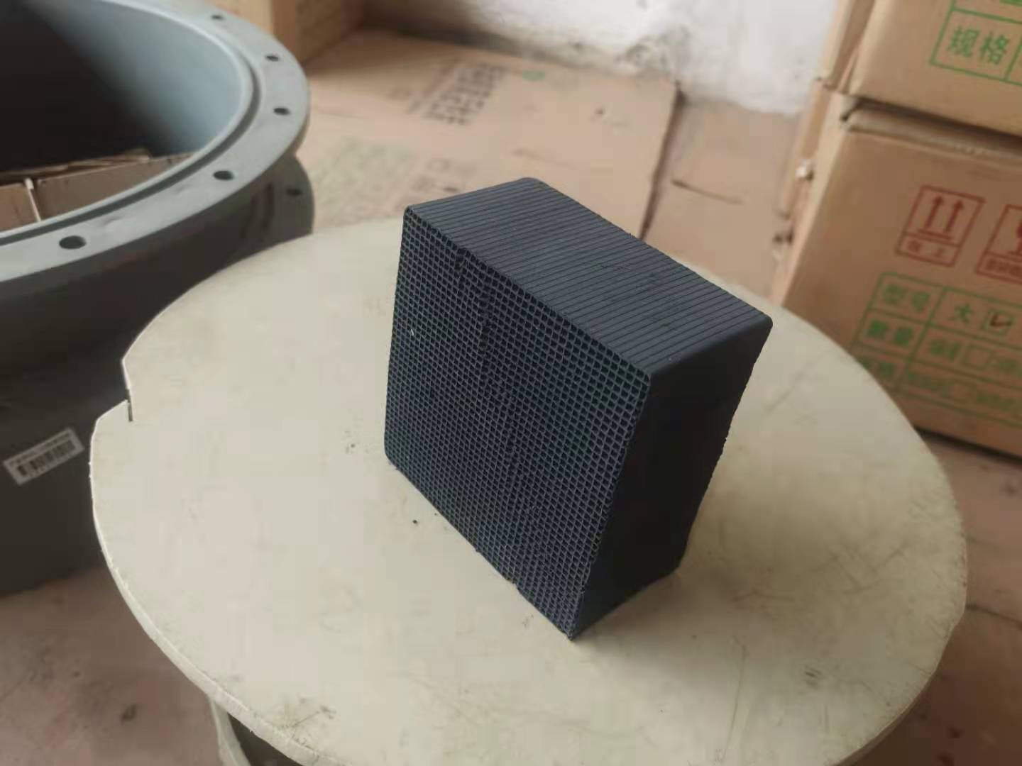 蜂窩活性炭