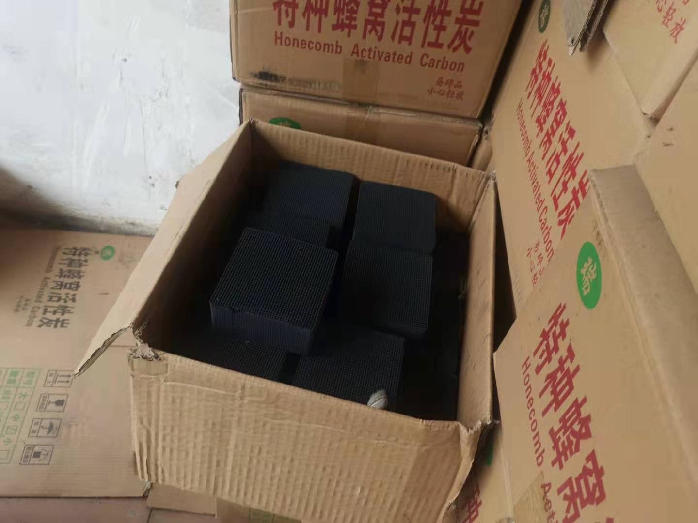 蜂窩活性炭