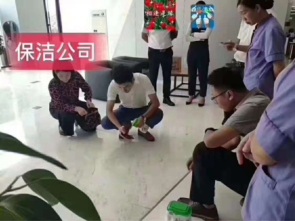 空調(diào)清洗秘訣  空調(diào)怎樣清洗小妙招