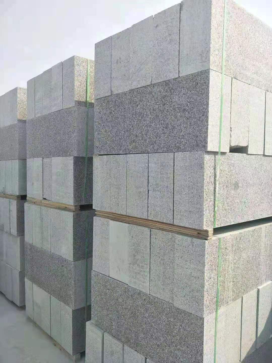 五蓮紅路沿石廠家 路沿石廠家報價