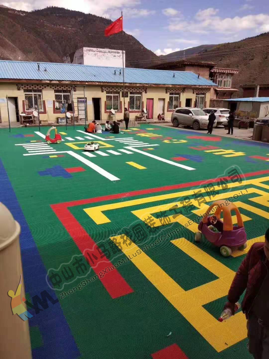 懸浮拼裝地板承包工程