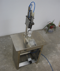 臺式旋蓋機現貨供應  臺式旋蓋機供應商