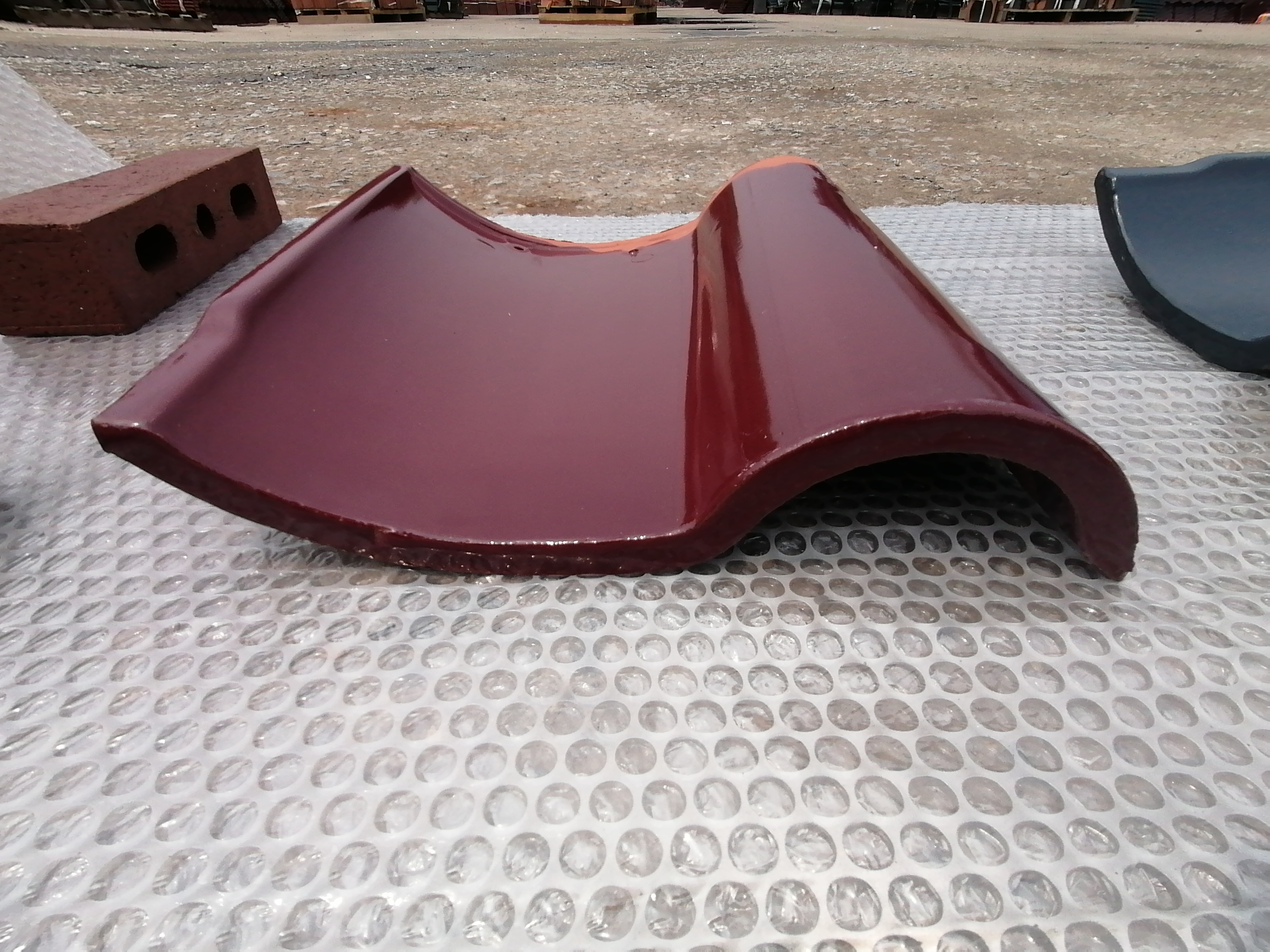 波紋瓦批發(fā)商、多少錢(qián)、哪里有買(mǎi)、出售【江蘇狀元建陶有限公司】