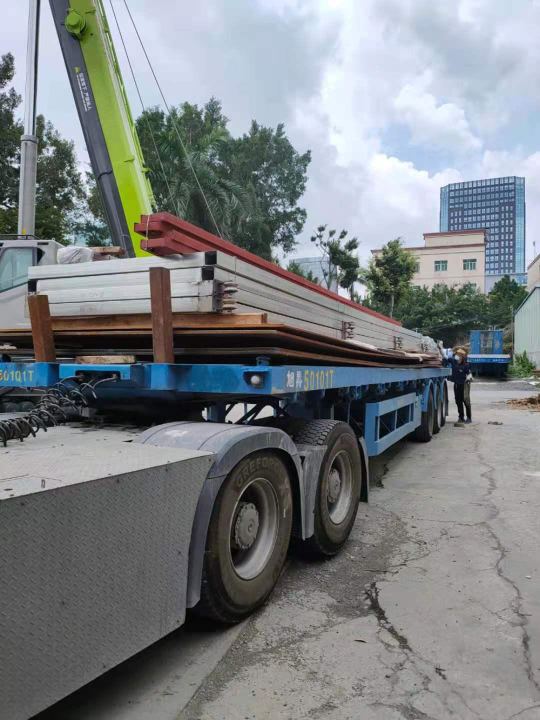 廣州到老撾貨運(yùn)專線 廣州到老撾大件設(shè)備搬遷 廣州設(shè)備出口搬遷公司