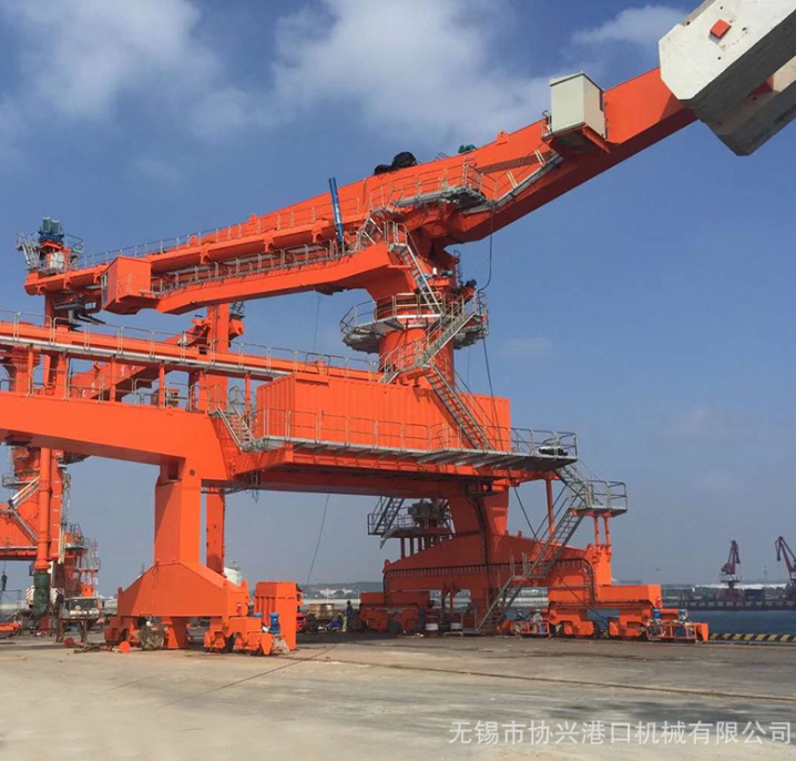 螺旋式卸船機(jī)供應(yīng)商  螺旋式卸船機(jī)價(jià)格