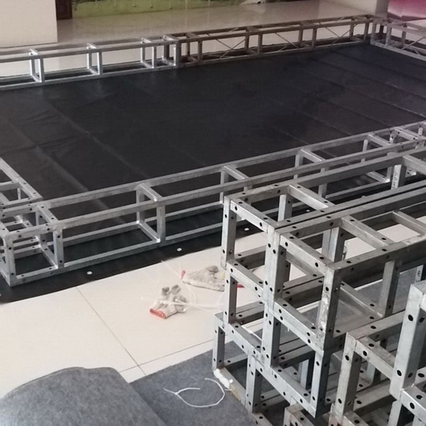廣州荔灣區(qū)舞臺(tái)背景板搭建慶典物料租賃