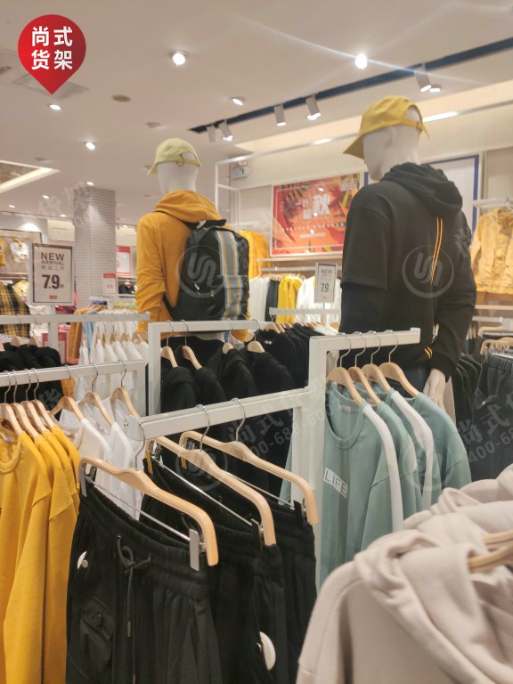 南昌時(shí)尚男裝貨架新中式服裝店展示柜落地中島衣架展示架