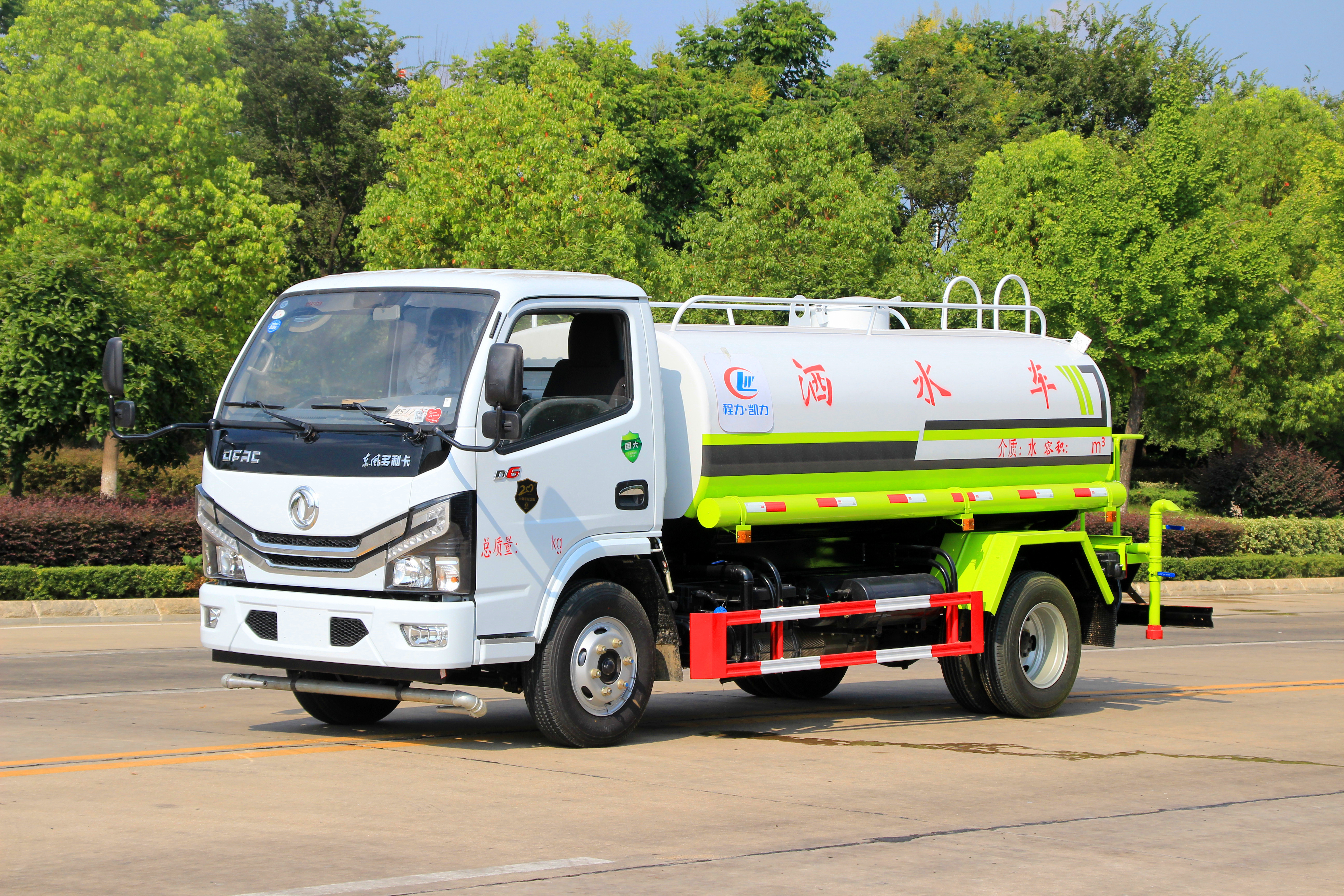 東風(fēng)小多利卡5噸灑水車 東風(fēng)小多利卡灑水車
