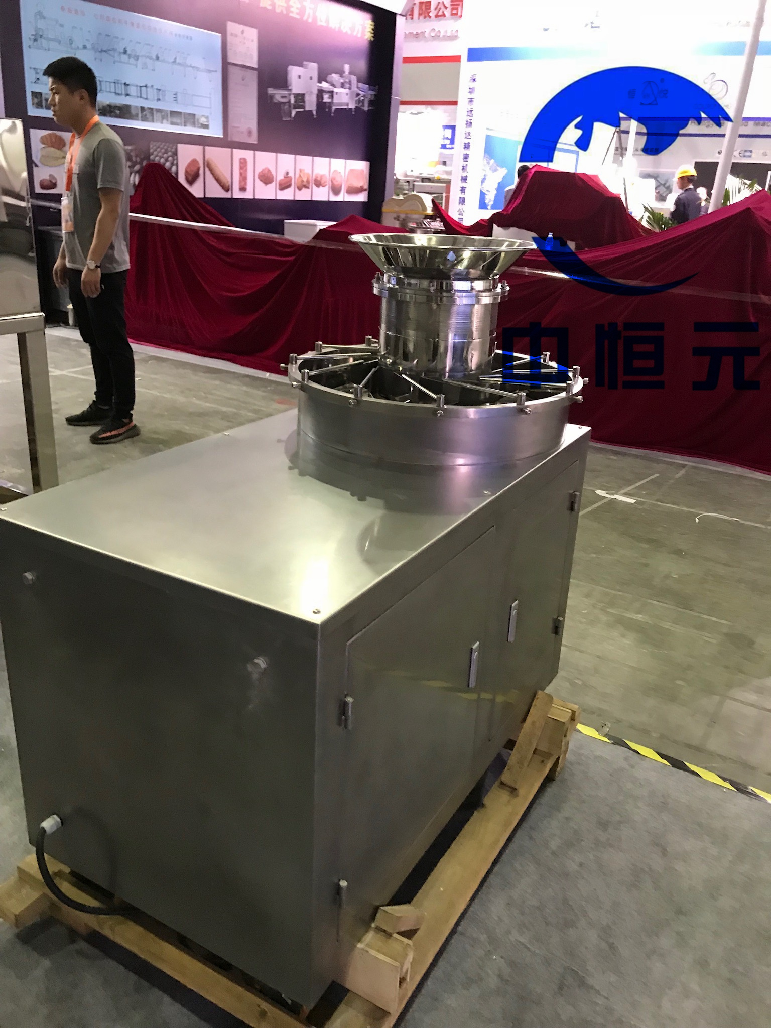 廊坊ZLG新型旋壓式制粒機定制、單價、多少錢、新型旋壓式制粒機圖片