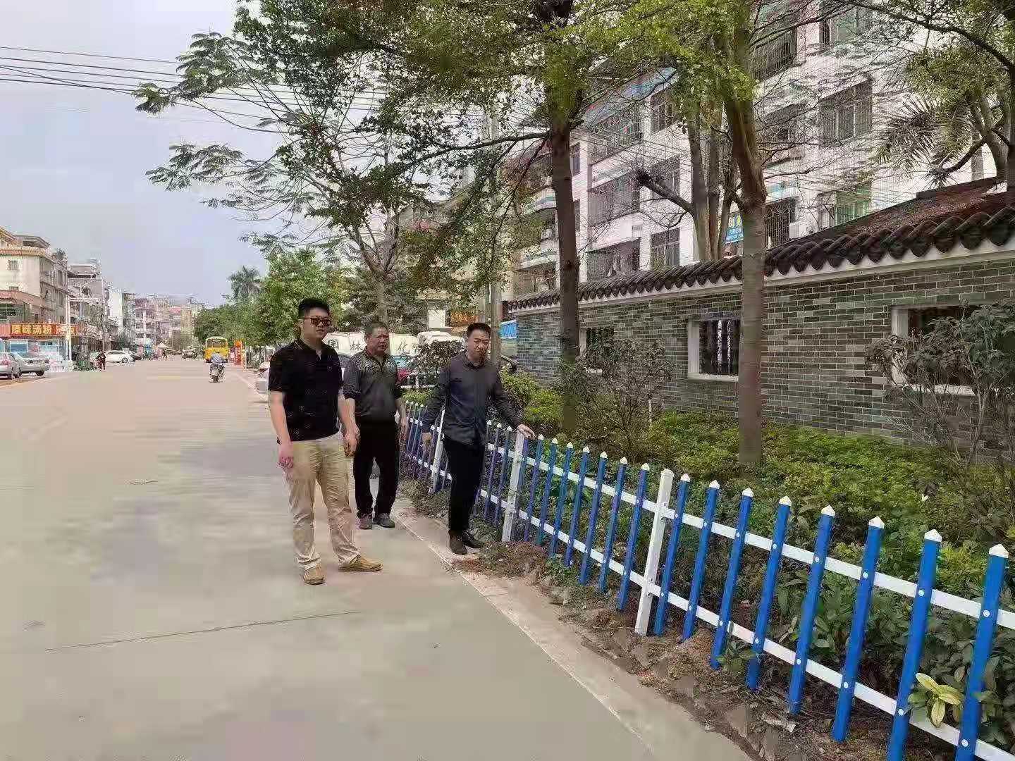 玻璃鋼護欄廠A忻州玻璃鋼護欄廠家A玻璃鋼護欄圓管方管型號