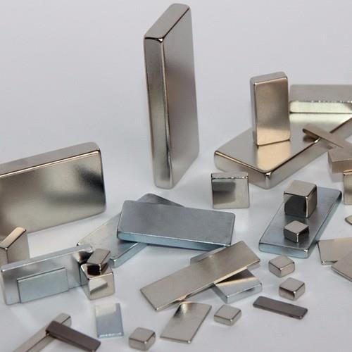 強(qiáng)磁釹鐵硼 釹鐵硼爐渣 超細(xì)粉 宇瑞誠(chéng)意上門(mén)回收