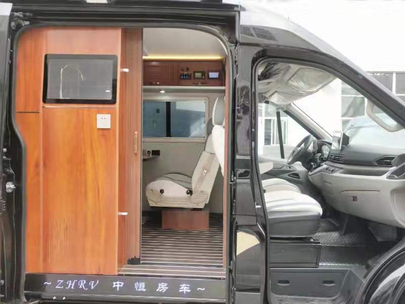 上汽大通V90B型房車訂制、多少錢、供應(yīng)商、批發(fā)【湖北中恒汽車裝備有限公司銷售部】