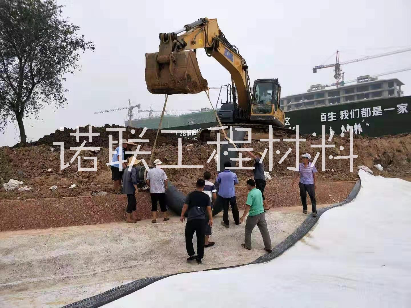 膨潤土防水毯GCL防水墊GCL-NP垃圾填埋場人工湖用4kg