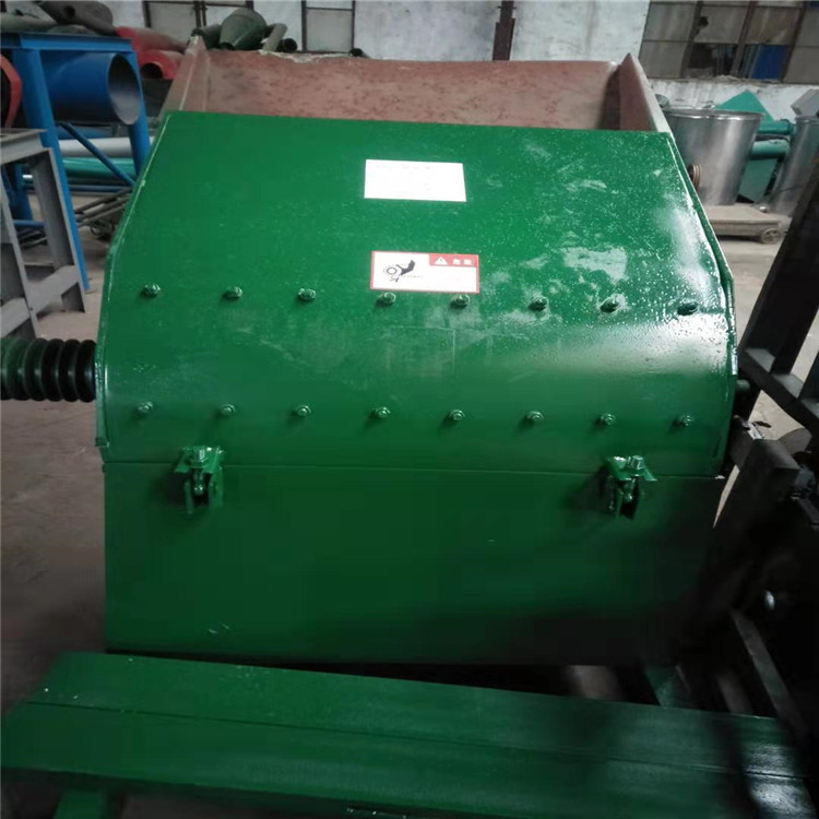 供應(yīng)大型耐磨錘片式稻殼粉碎機(jī)帶除塵粗粉碎稻殼粉碎機(jī)