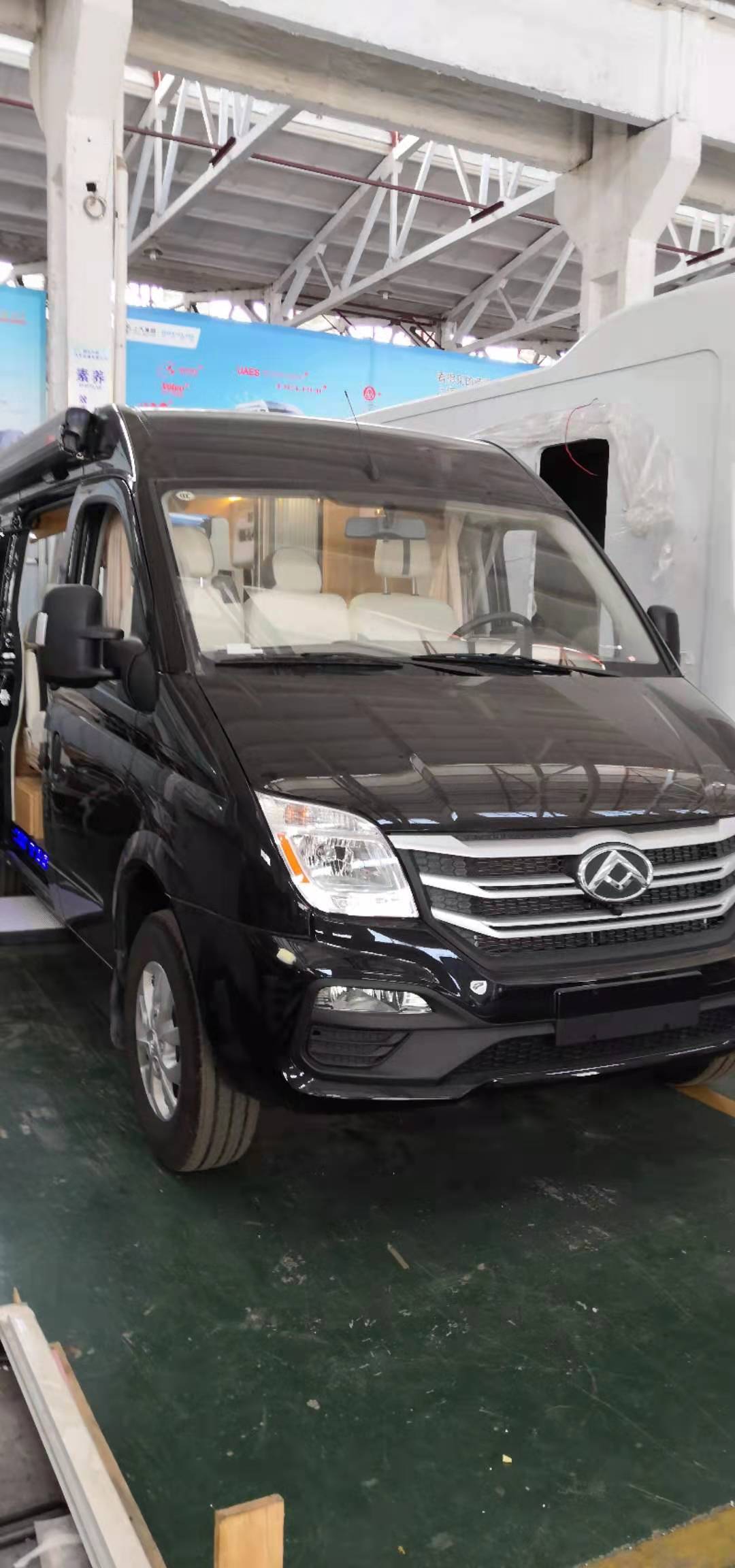 大通V80B型房車  房車生產(chǎn)廠家  V80B型房車報(bào)價(jià)  自動(dòng)擋B型房車