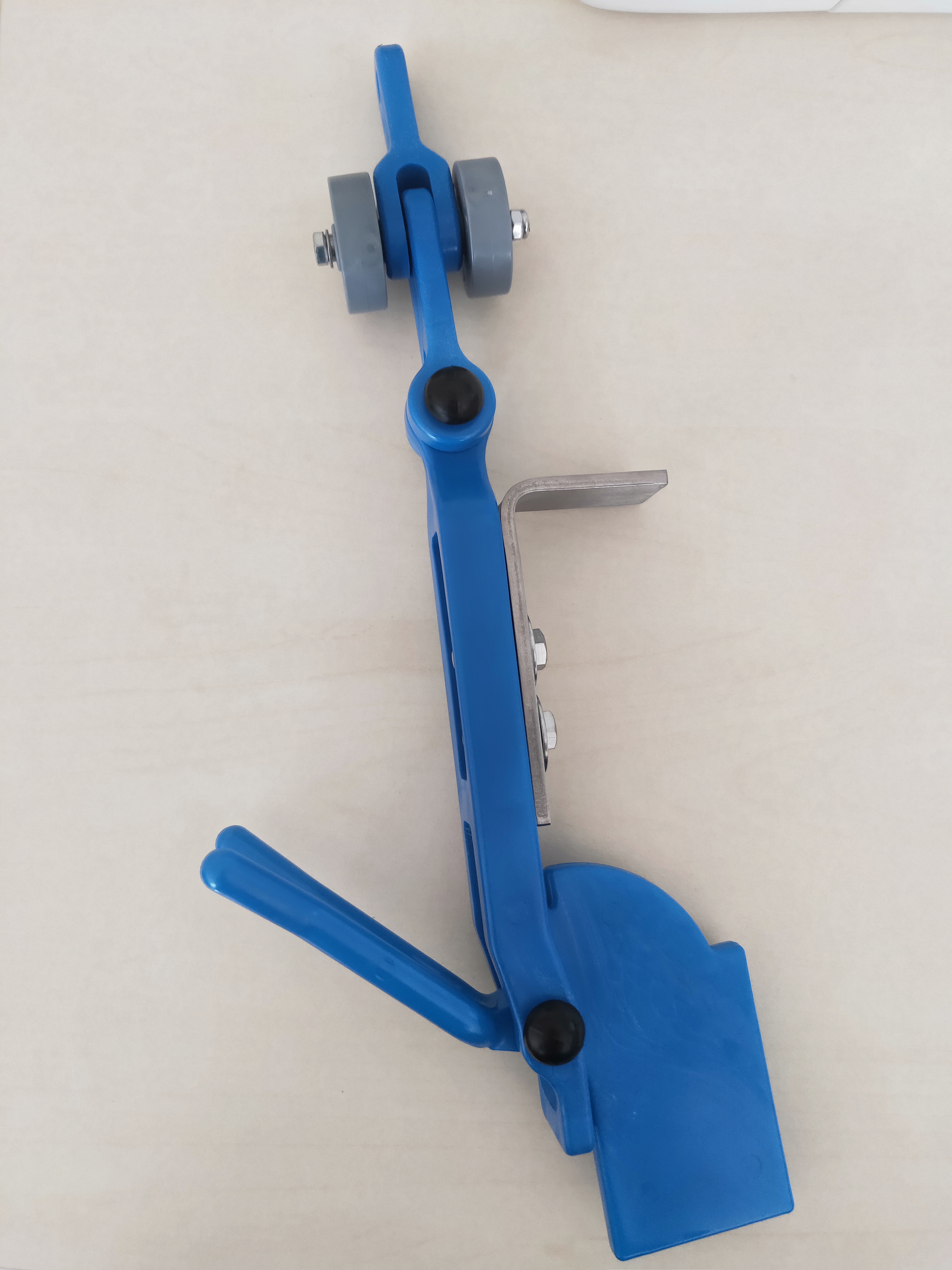 自動(dòng)分割鉤哪里有賣(mài)  家禽屠宰線(xiàn)配件供應(yīng)商