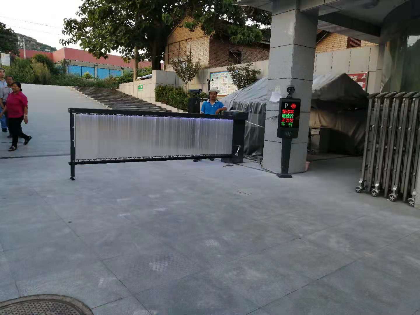 隴南禮縣電動(dòng)車(chē)充電樁安裝無(wú)線(xiàn)支付充電樁安裝刷卡充電樁安裝