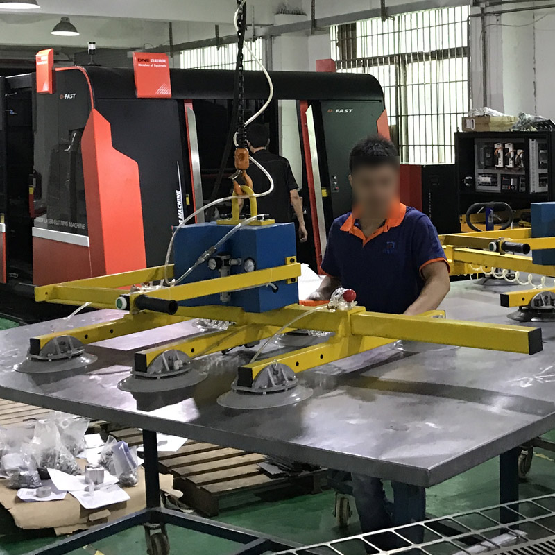 正新達(dá)板材吸吊機(jī)載重600公斤電動(dòng)吸盤真空搬運(yùn)吸盤吊具助力提升機(jī)