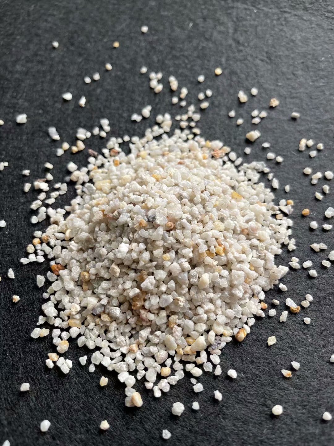 廣西梧州石英砂場-梧州石英砂市場價-石英砂多少錢一噸【興宇礦業(yè)】