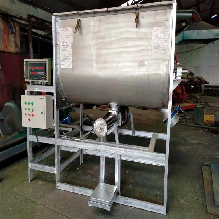 供應(yīng)螺帶槳葉式款多功能臥式攪拌機(jī)短時間混合均勻  攪拌螺帶槳葉式款多功能臥式攪拌機(jī)