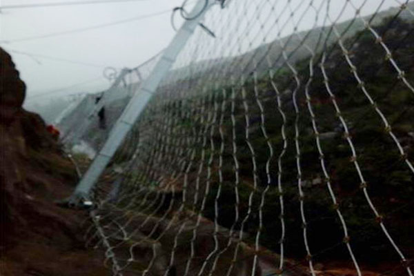 被動柔性防護網(wǎng).被動邊坡防護網(wǎng).被動柔性邊坡防護網(wǎng) RX-050型被動防護網(wǎng)