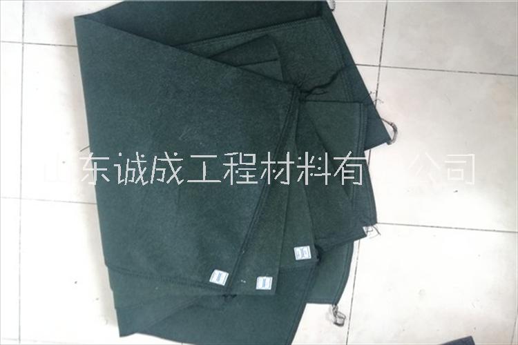 邊坡綠化養(yǎng)護(hù) 邊坡綠化植生袋 生態(tài)植草袋  生態(tài)袋護(hù)岸