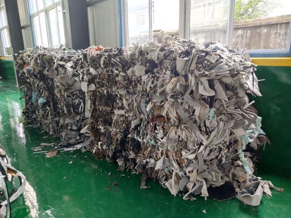 世紀新能轉(zhuǎn)運處置生活工業(yè)污水污泥