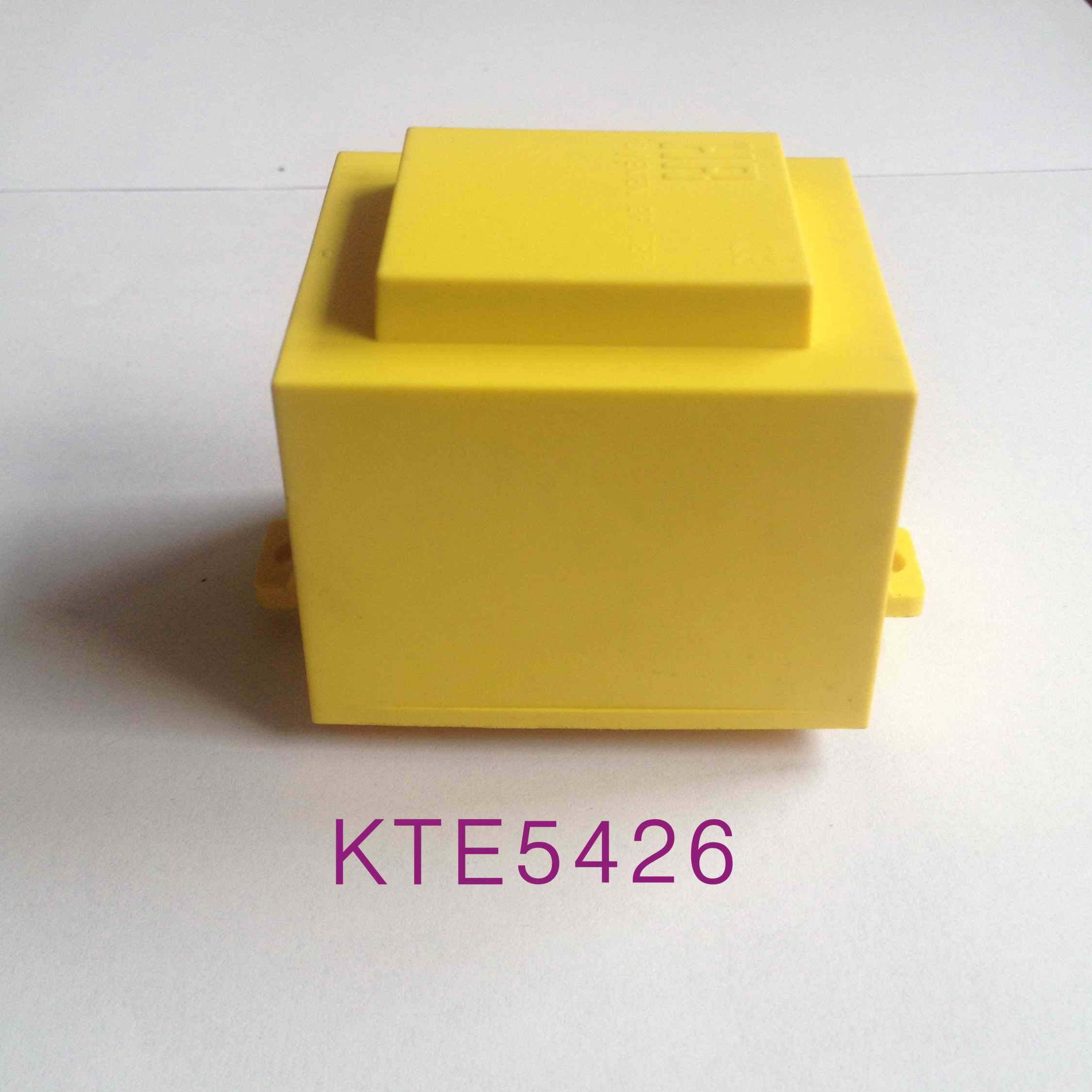 保定低頻變壓器生產(chǎn)廠家KTE4820 10W灌封變壓器