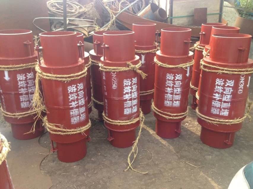 JTW型型通用金屬軟管外層的網(wǎng)套，是由不銹鋼絲或鋼帶按一定的參數(shù)編織而成 JTW不銹鋼金屬軟管