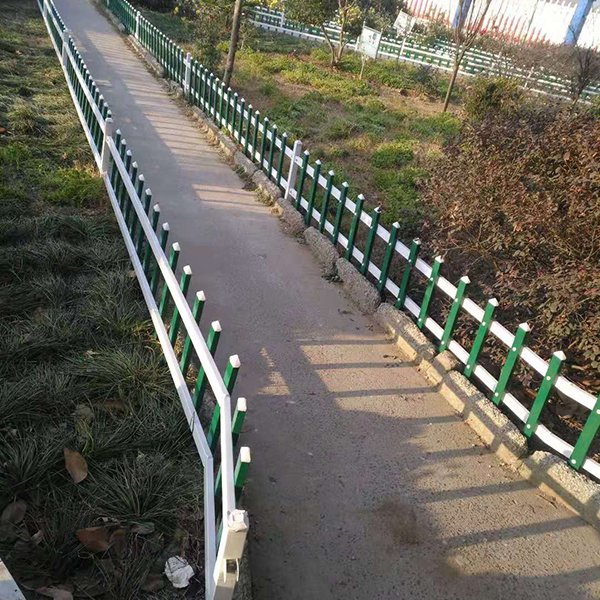 PVC草坪綠化護欄 草坪圍欄 PVC綠化花園柵欄 PVC花壇護欄 綠化帶護欄