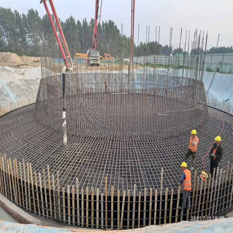 紅磚煙囪新建金蜘蛛高空提供煙囪新建方案設(shè)計施工預(yù)算編制