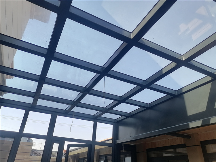 順義區(qū)陽光房設(shè)計 玻璃頂陽光房 庭院陽光房搭建效果