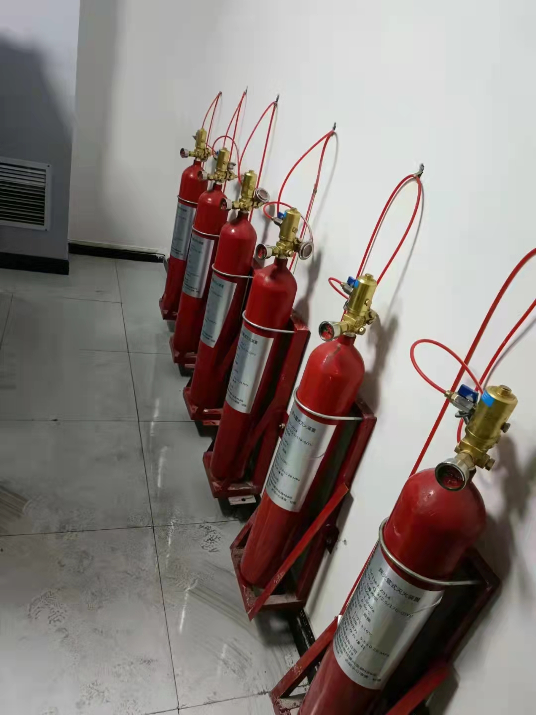 熱銷產(chǎn)品高低壓柜、配電箱設(shè)備滅火保護(hù)神器 廣州氣宇生產(chǎn)廠家質(zhì)量好