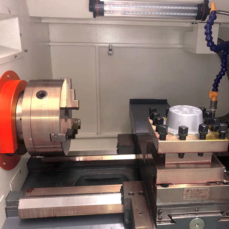 河南萬(wàn)國(guó)數(shù)控車(chē)床CK6140高精度廠家數(shù)控加工中心銑床機(jī)床優(yōu)惠