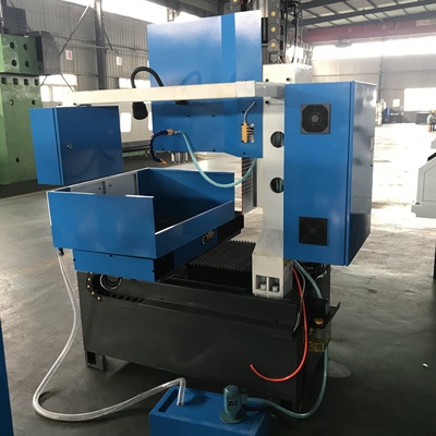 萬國數(shù)控銑床ZX-755立式自動鉆銑機機械加工一體成型龍門鉆銑床