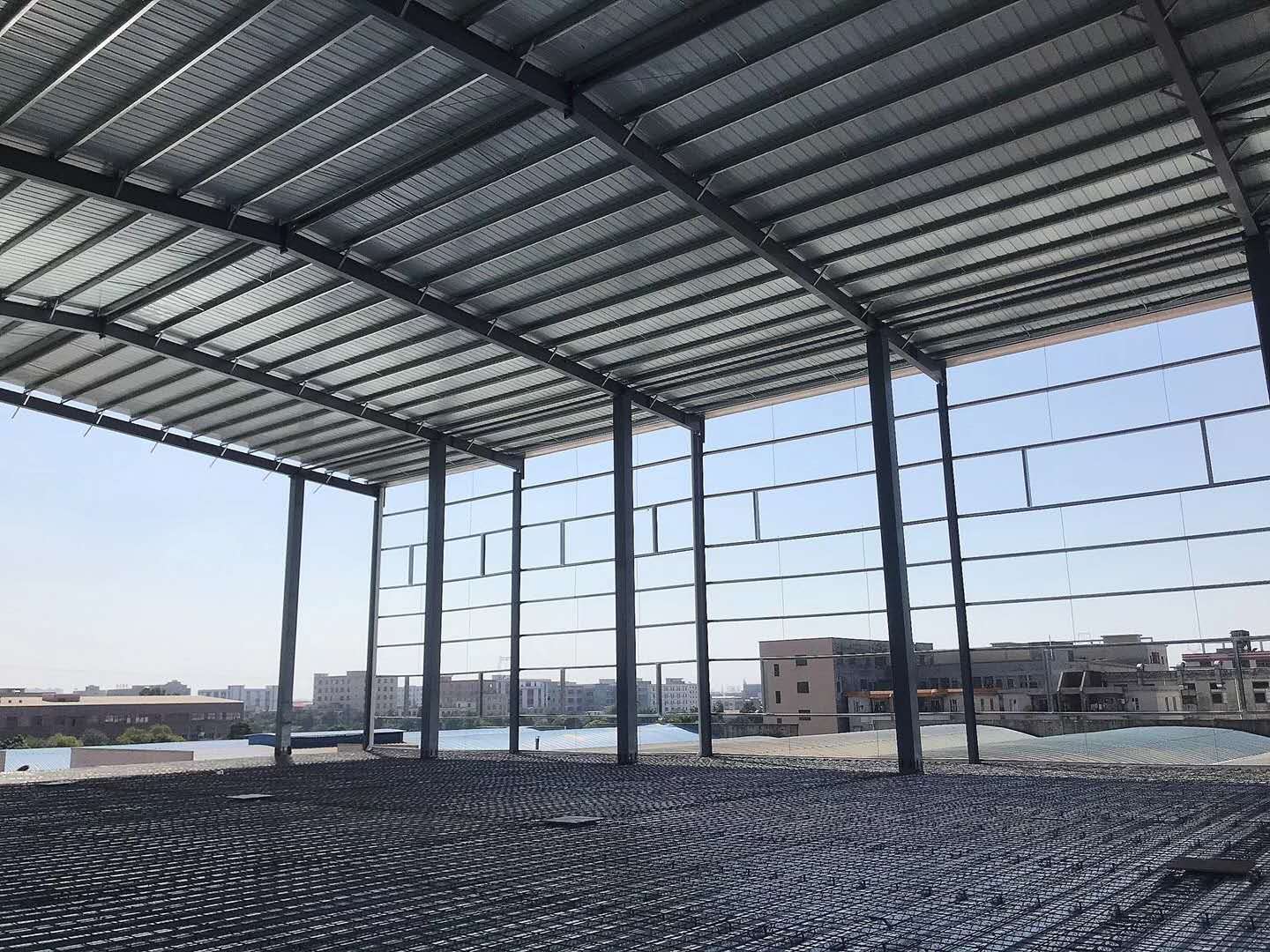 大型人行天橋鋼結(jié)構(gòu)工程、鋼結(jié)構(gòu)廠房建設(shè)施工