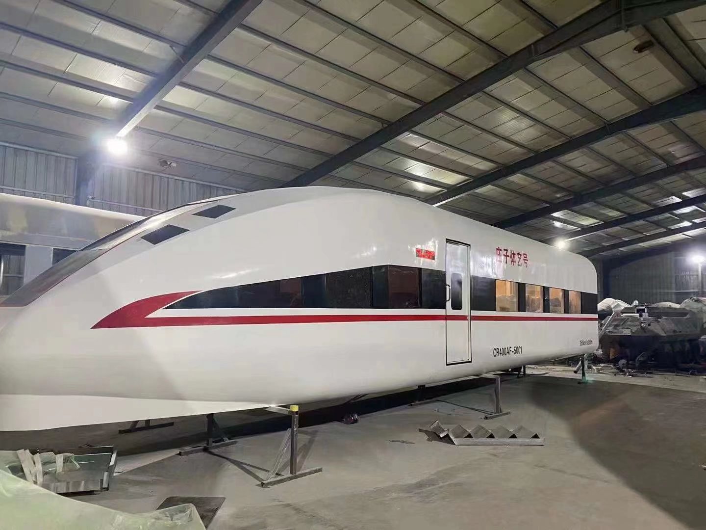 客機模擬艙制作 高鐵模型制作 復(fù)古火車餐廳制作廠家