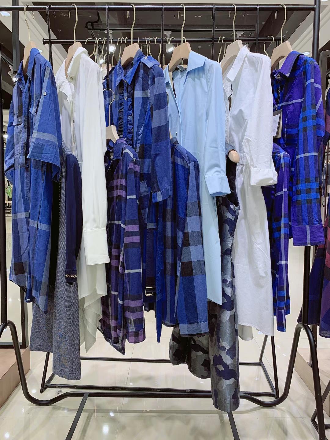 巴達(dá)莉2021春夏品牌女裝撤柜尾貨走份批發(fā)