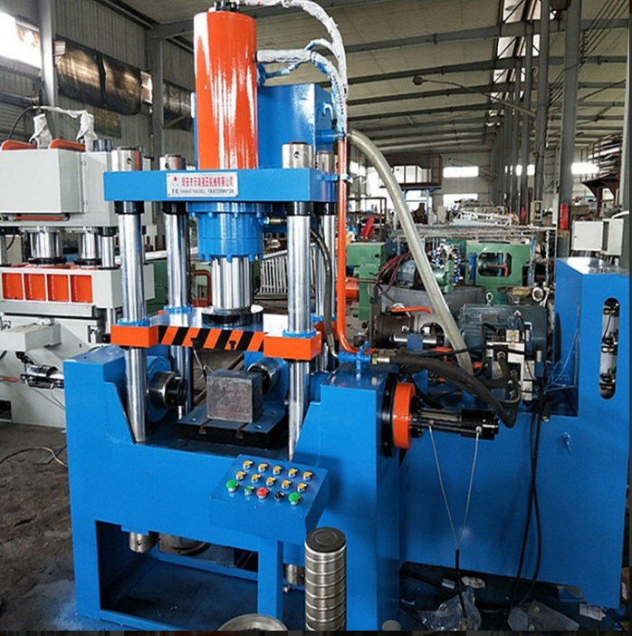 浙江壓力機(jī) 四柱油壓機(jī)生產(chǎn)  拉伸伺服液壓機(jī)價(jià)格