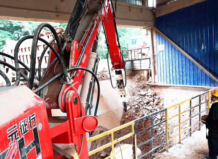 破碎大石塊用固定式液壓碎石機(jī)