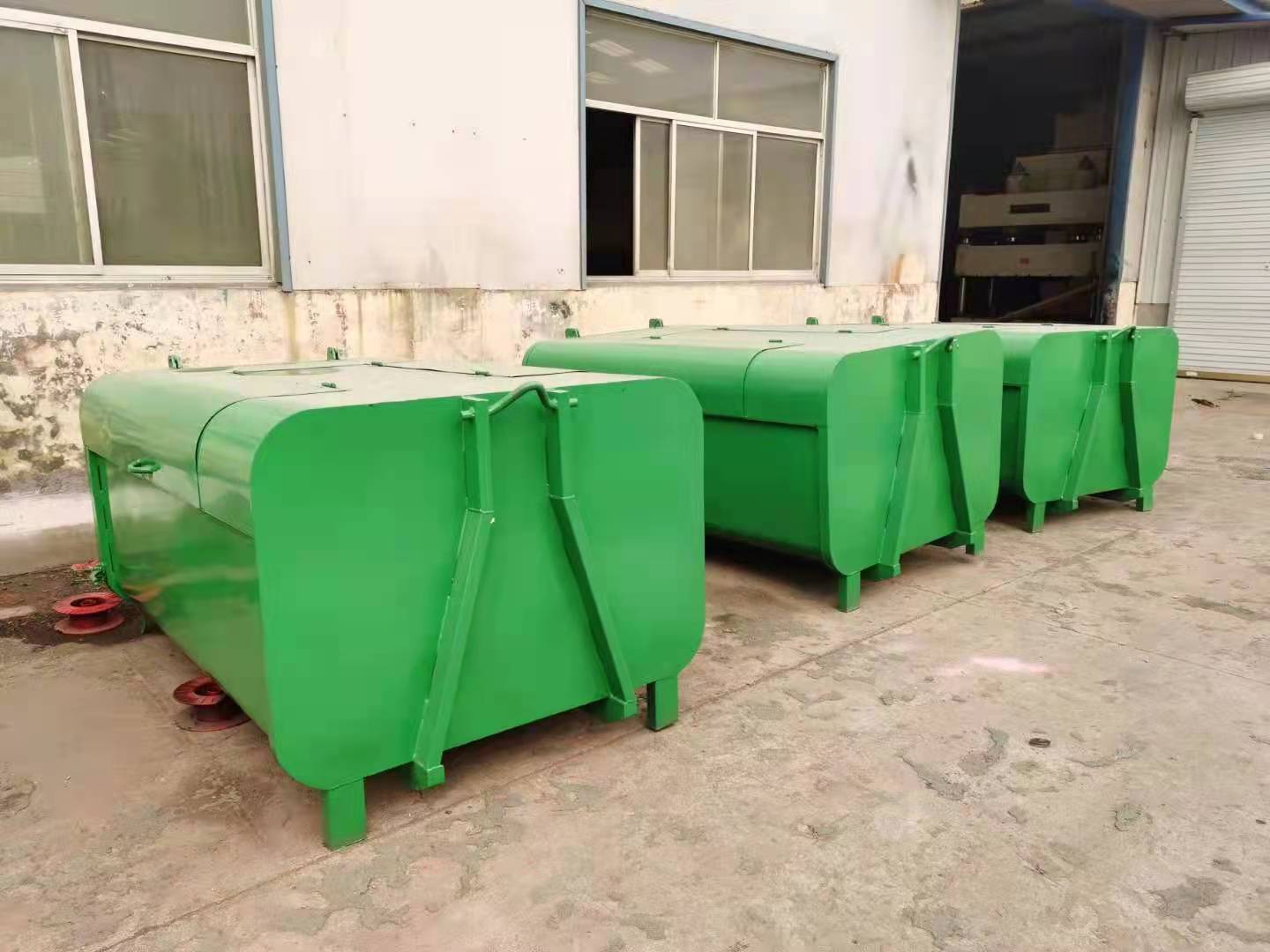 廠家供應(yīng)4方垃圾箱 勾臂垃圾箱 鋼質(zhì)垃圾箱 掛車?yán)?  title=