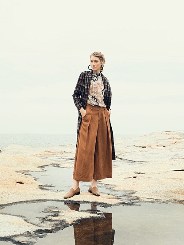 時尚品牌三淼2021秋女裝折扣尾貨供應(yīng)商