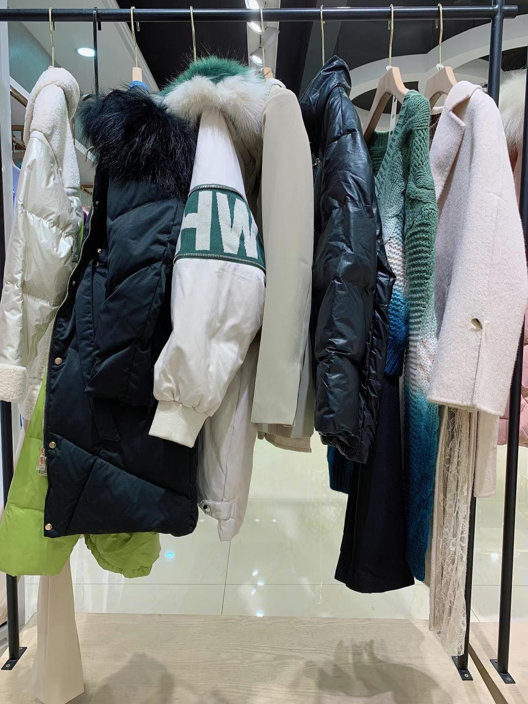 【EMiT】2021秋冬女裝尾貨庫存走份批發(fā)