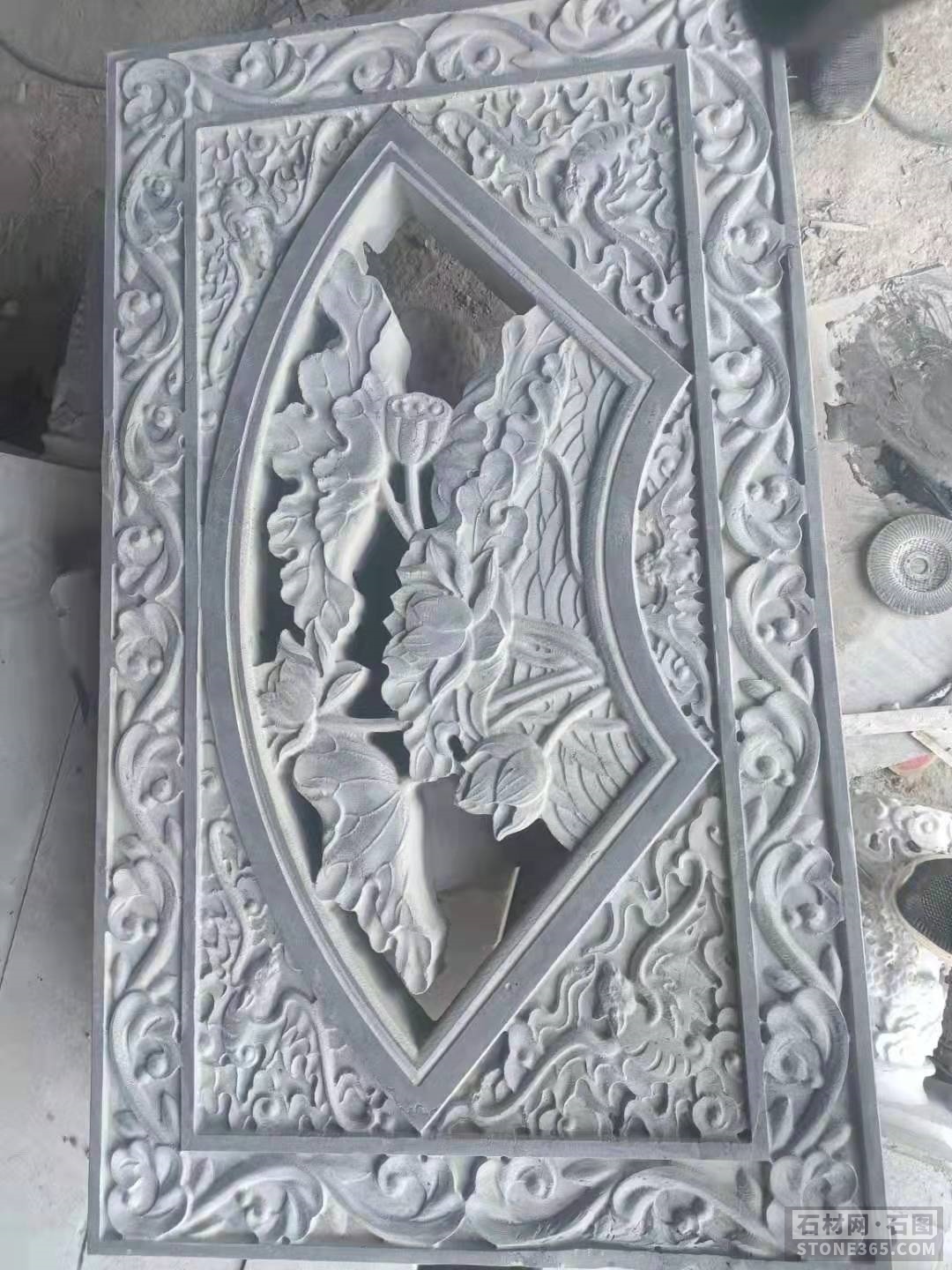 山東青石異形雕刻加工   山東青石異形雕刻怎么賣