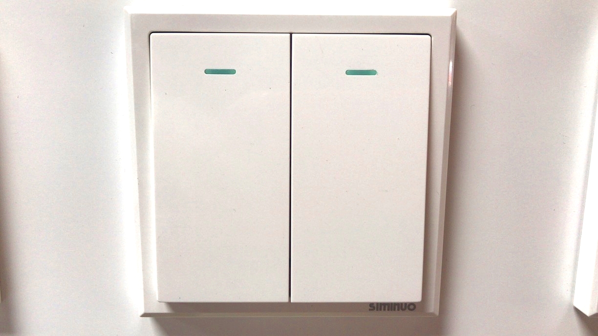 斯米諾開關(guān)面板供應(yīng)商