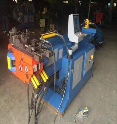 成都彎管機(jī)批發(fā)價(jià)格  彎管機(jī)廠家供應(yīng)