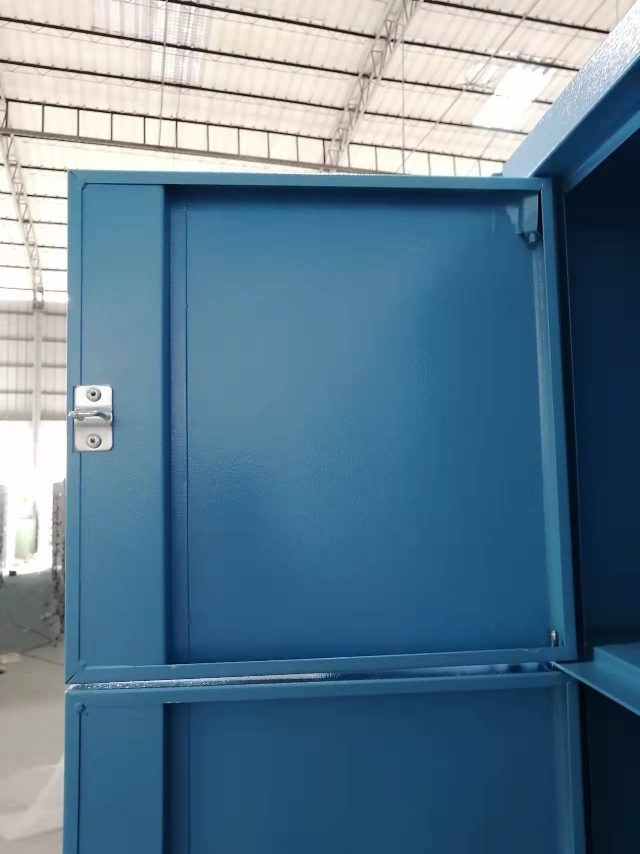 沃爾瑪超市人臉識別儲物柜 廣州易特瑟智能科技有限公司