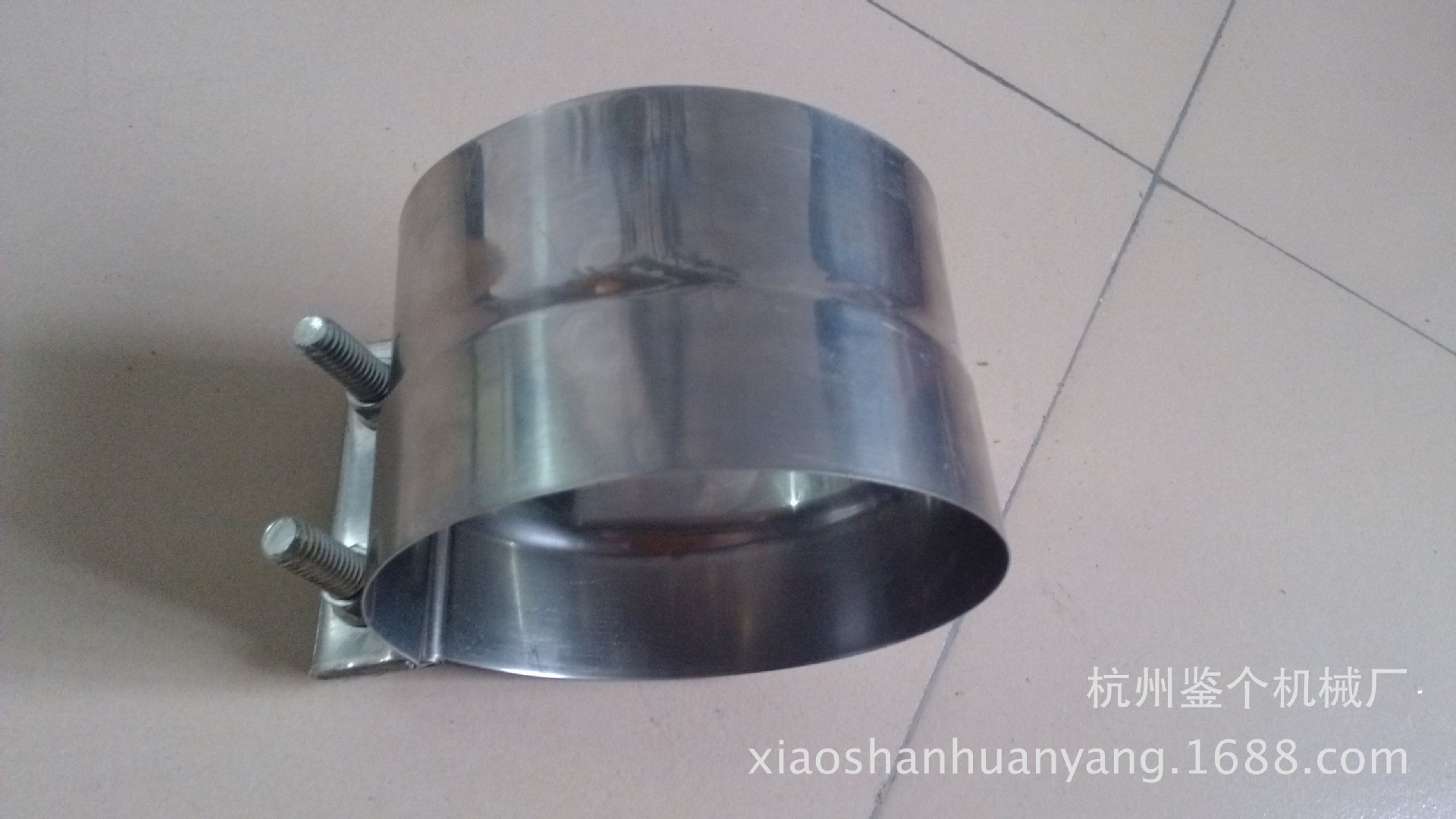 供應(yīng)排氣管強(qiáng)力卡箍3.5寸 不銹鋼強(qiáng)力卡箍